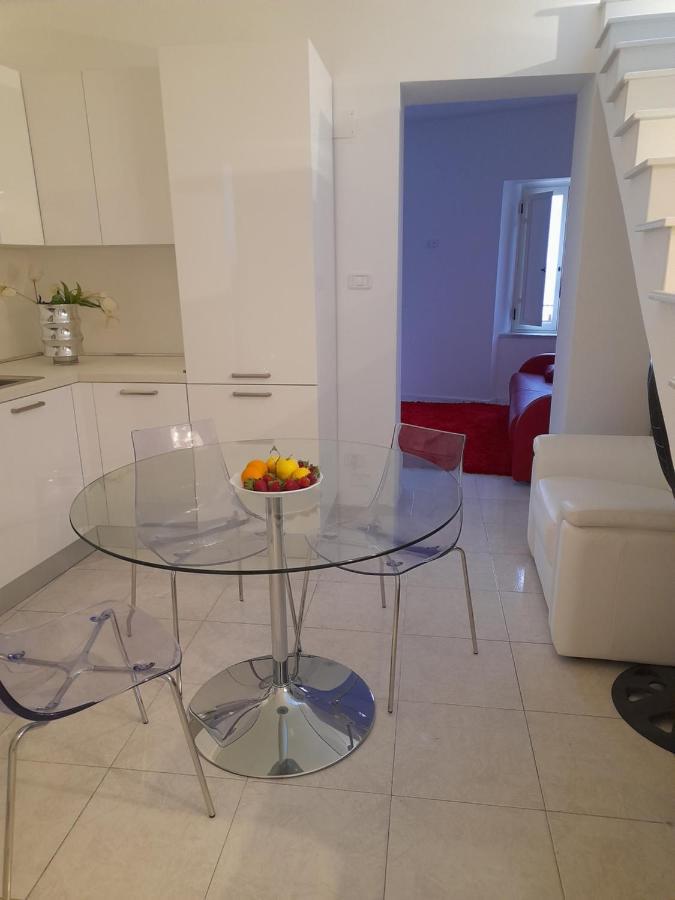 "Lo Studiolo" Apartment Pizzo  Ngoại thất bức ảnh