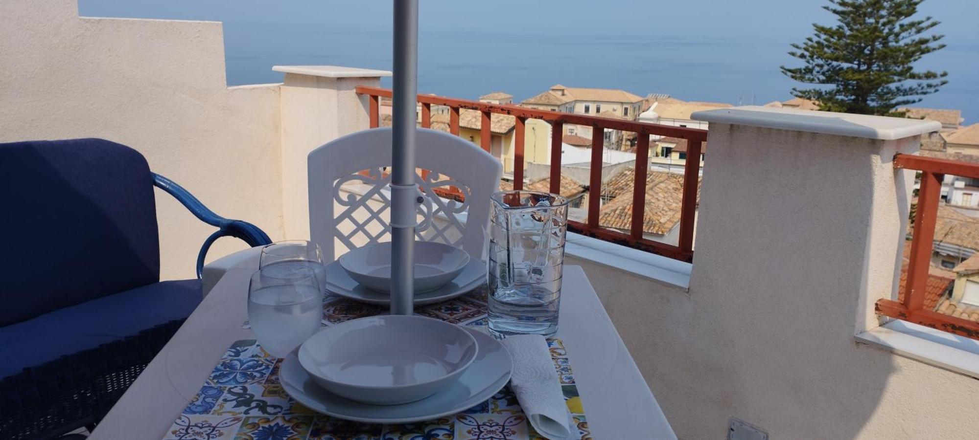 "Lo Studiolo" Apartment Pizzo  Ngoại thất bức ảnh