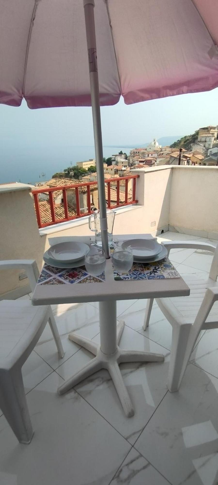 "Lo Studiolo" Apartment Pizzo  Ngoại thất bức ảnh