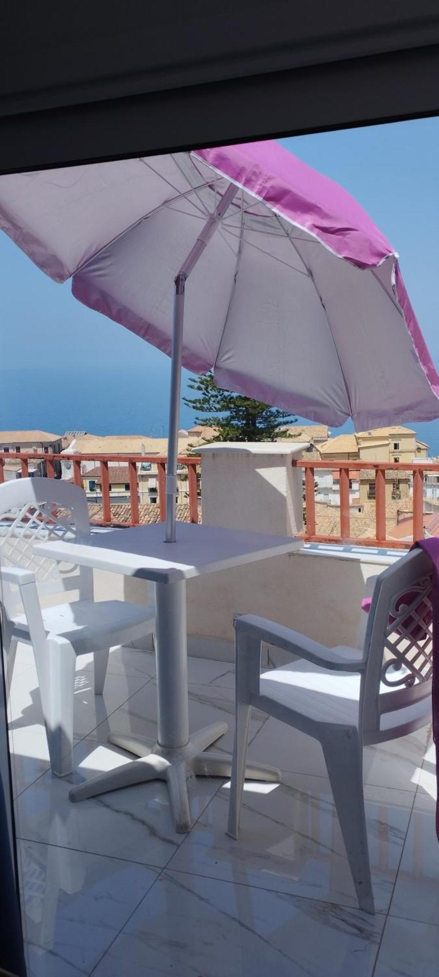 "Lo Studiolo" Apartment Pizzo  Ngoại thất bức ảnh